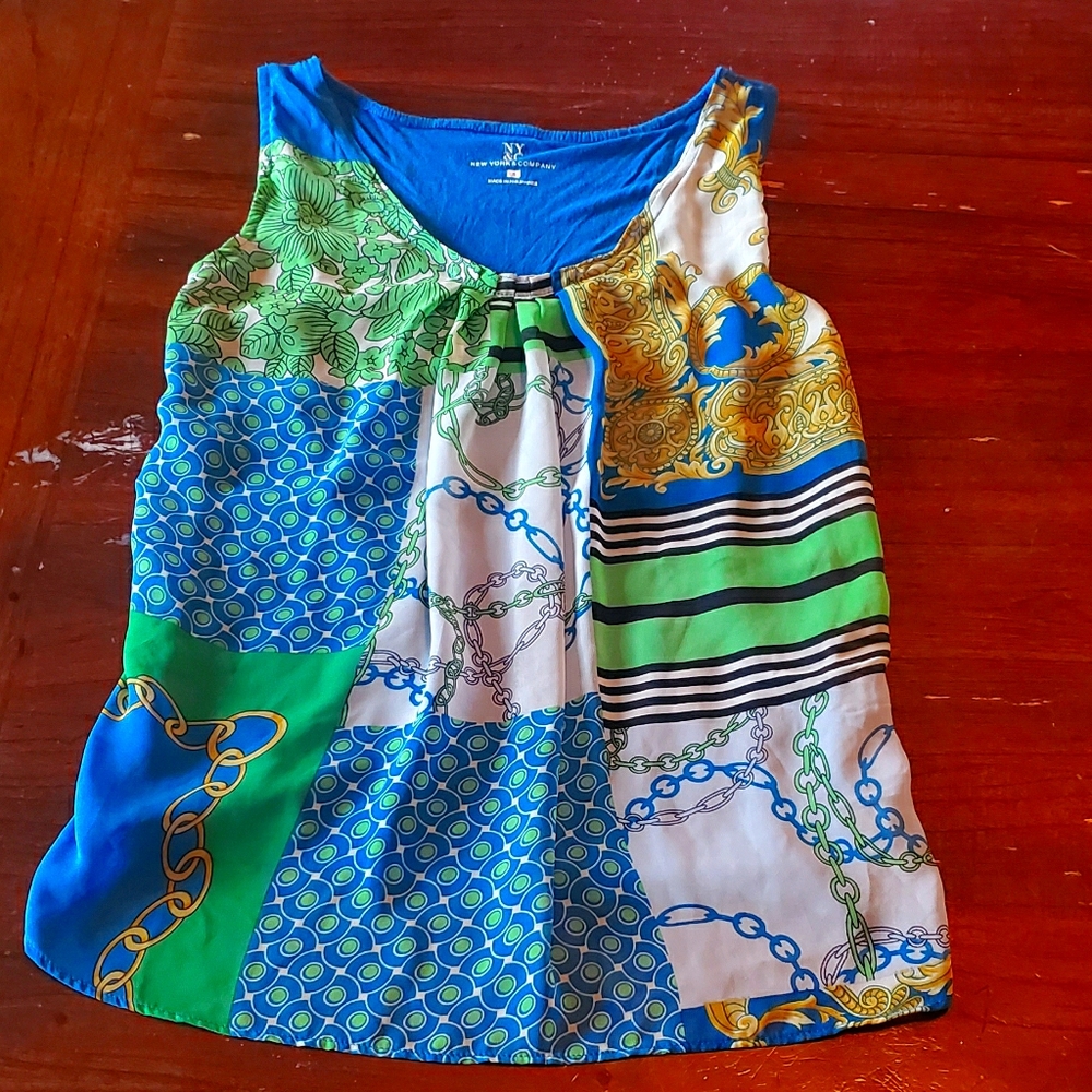 women's size small tank for under a budiness suit
